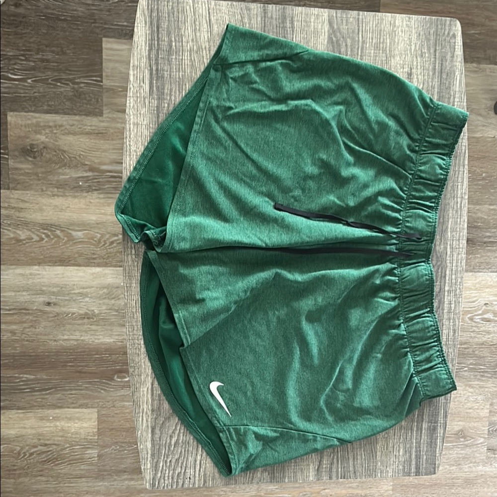 Nike Green Athletic Shorts Lightweight Performance